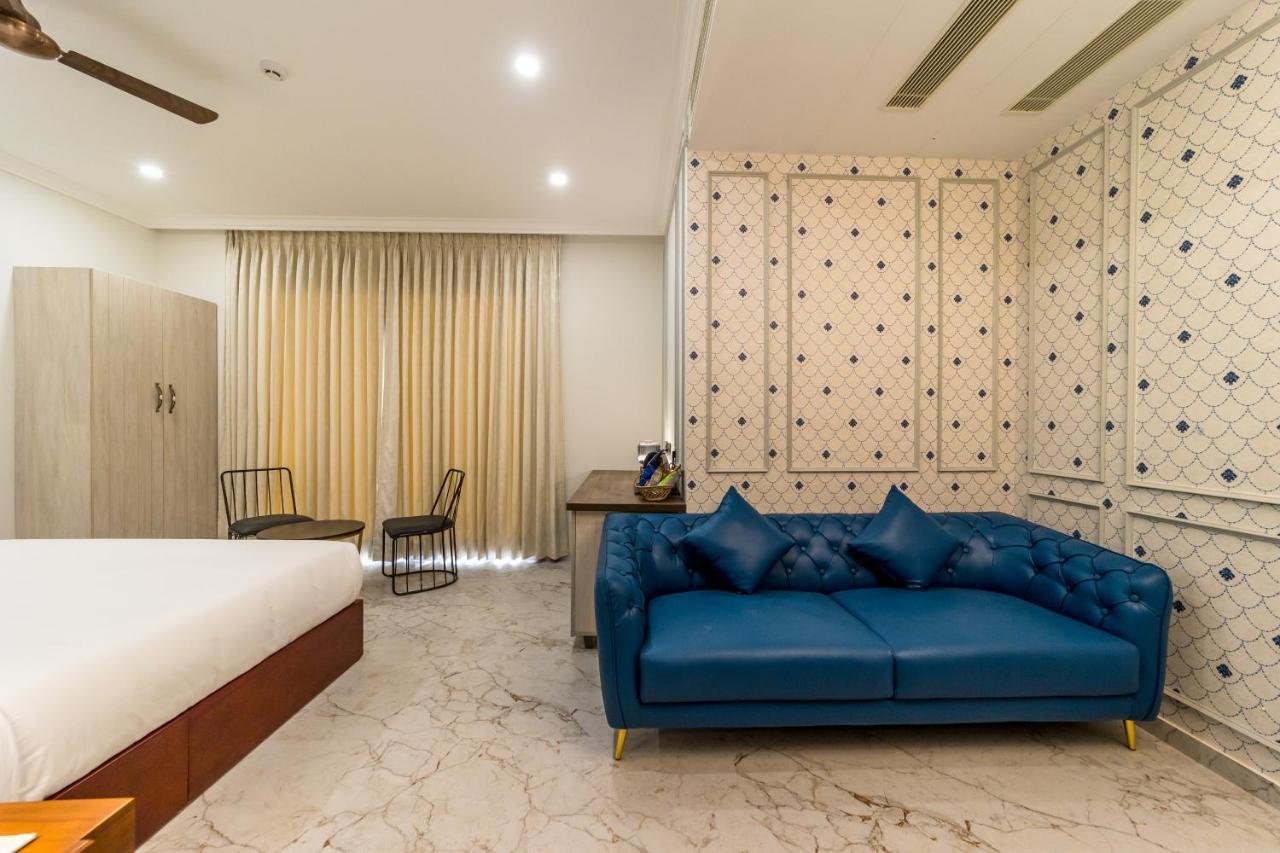 De Fleur Hotel 蓬蒂切里 外观 照片
