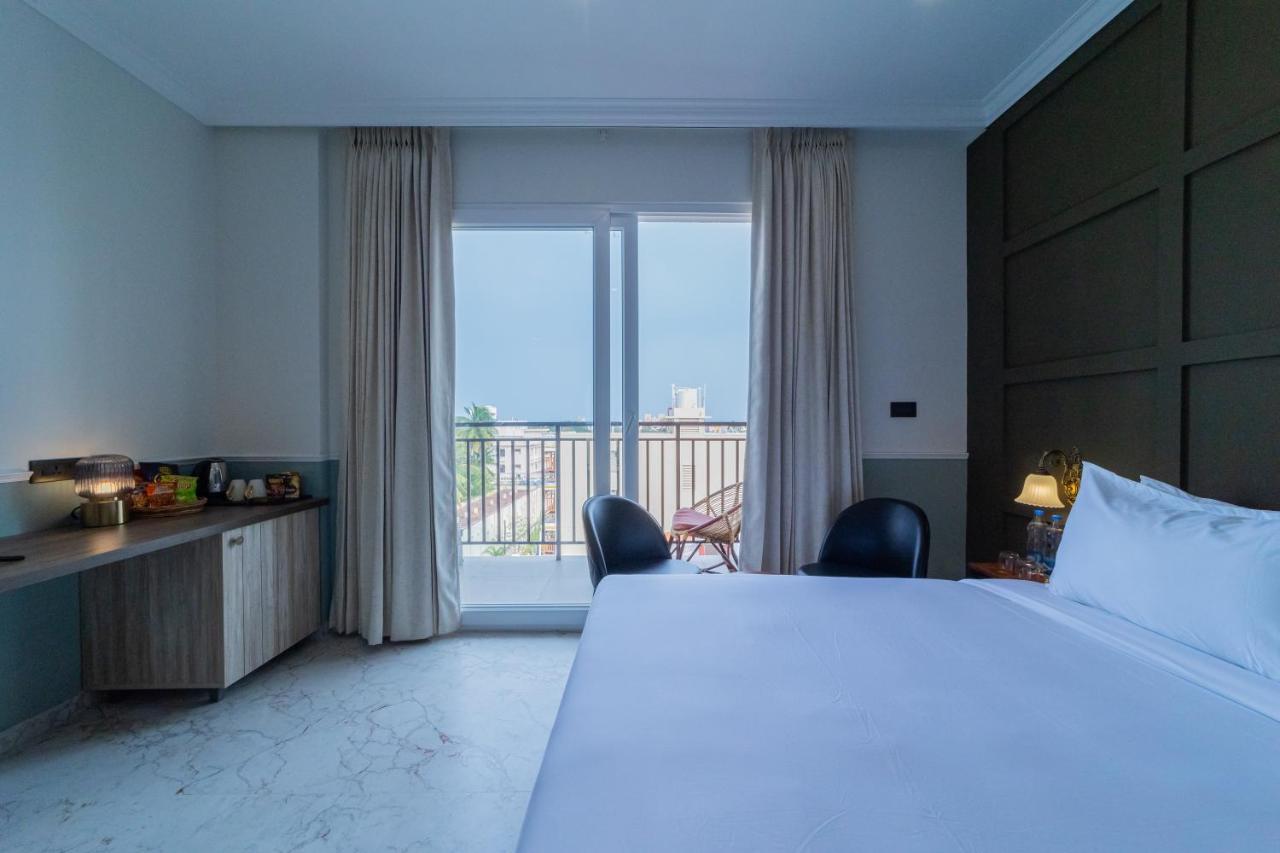 De Fleur Hotel 蓬蒂切里 外观 照片